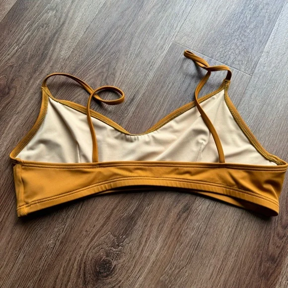 NU SWIM bikini set Top and Bottom in MISO - Picture 13 of 17